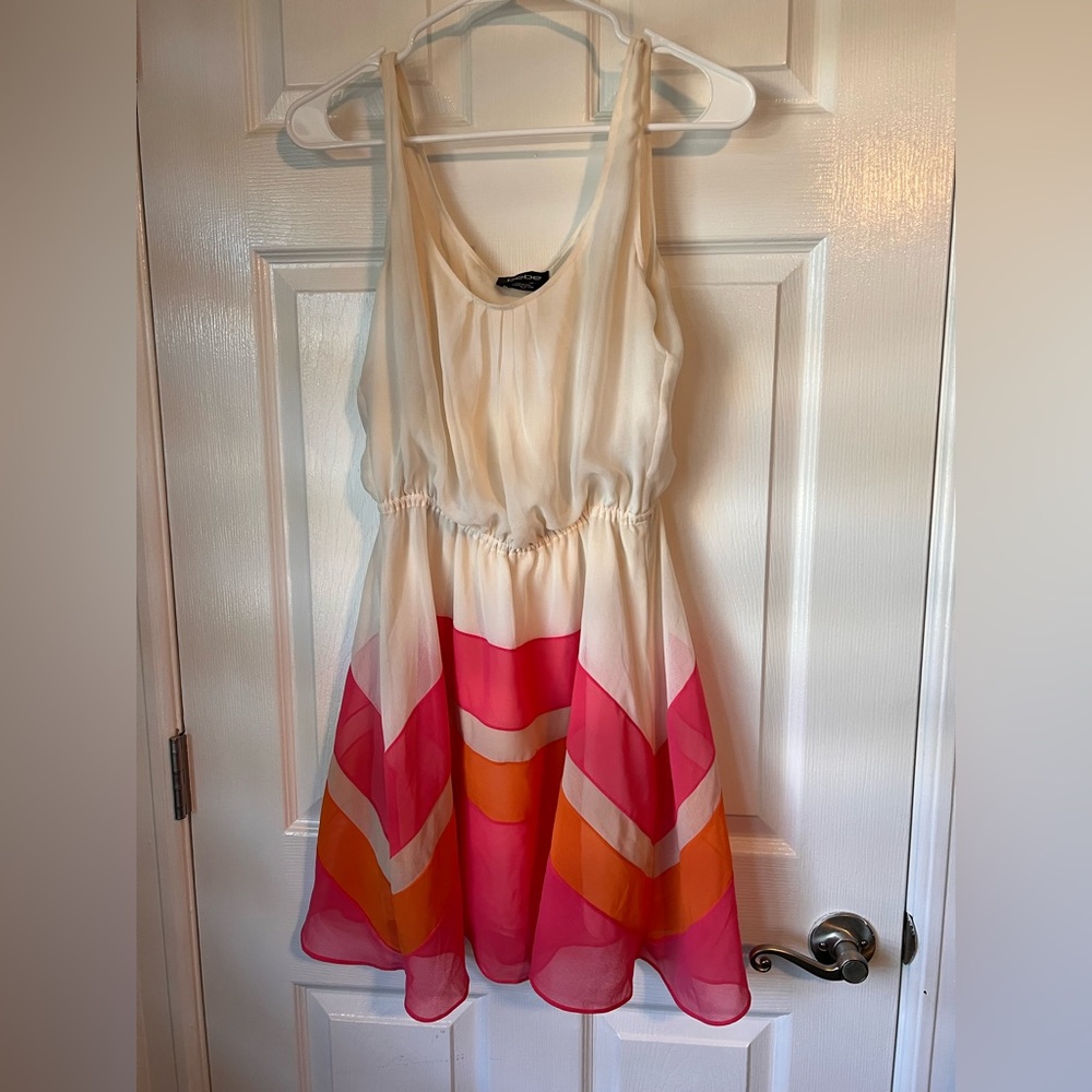 Bebe dress size small